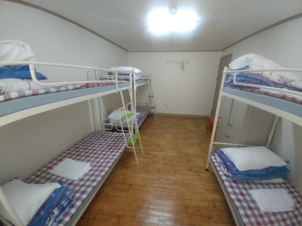 Jeju Masil Guesthouse מראה חיצוני תמונה