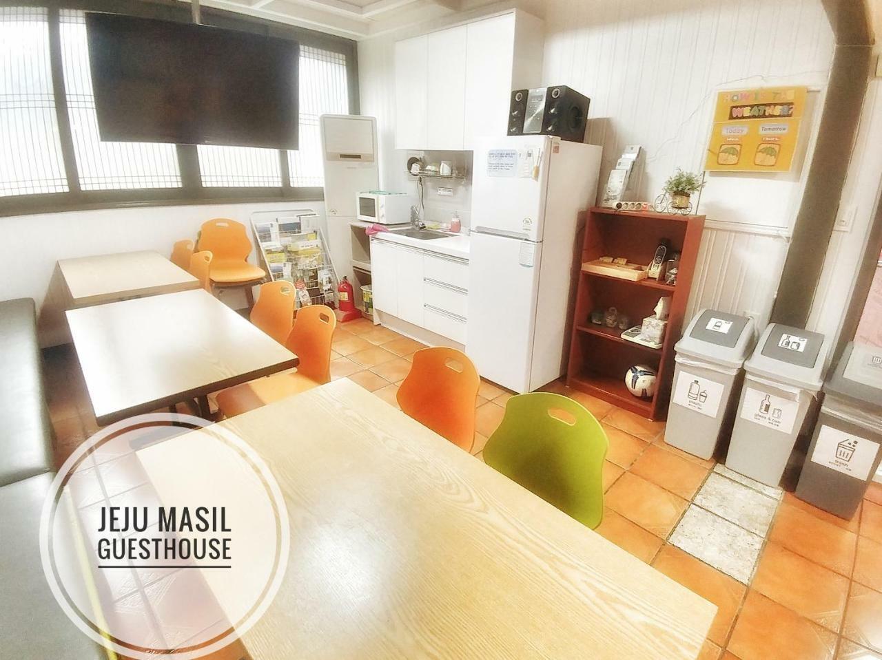 Jeju Masil Guesthouse מראה חיצוני תמונה